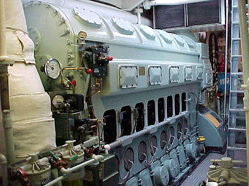 A Fairbanks-Morse diesel engine with a Woodward EG10 governor
